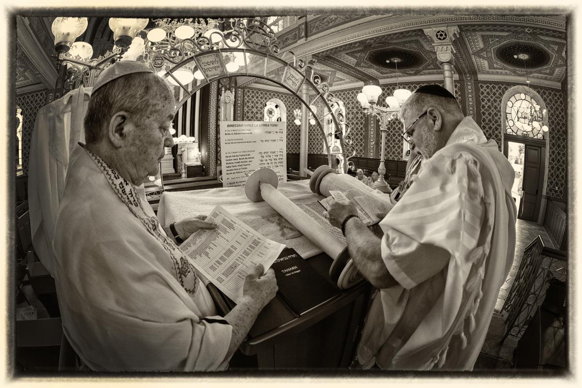 2-Najla ANAWI EFIAP, EsFIAP(SA)-Sinagoga Ortodoxă Oradea Ortodox Synagoue Oradea- Nagyváradi Ortdox Zsinagóga