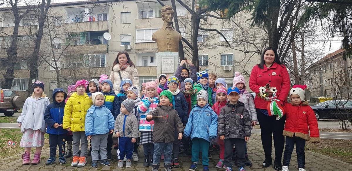 54515440 2022139694758988 2217406553097502720 o