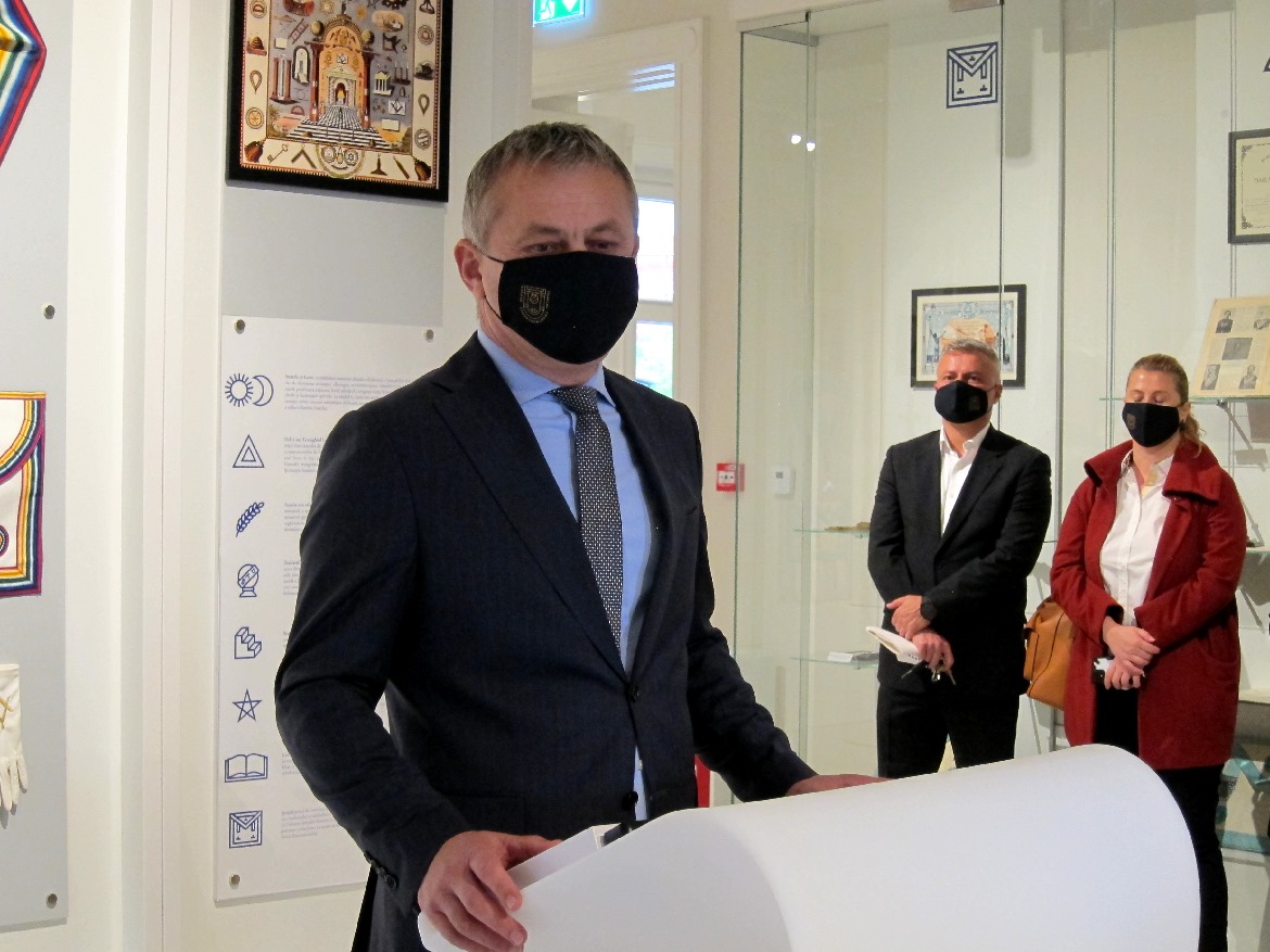 244509390 4440879179339145 464209550415758108 n