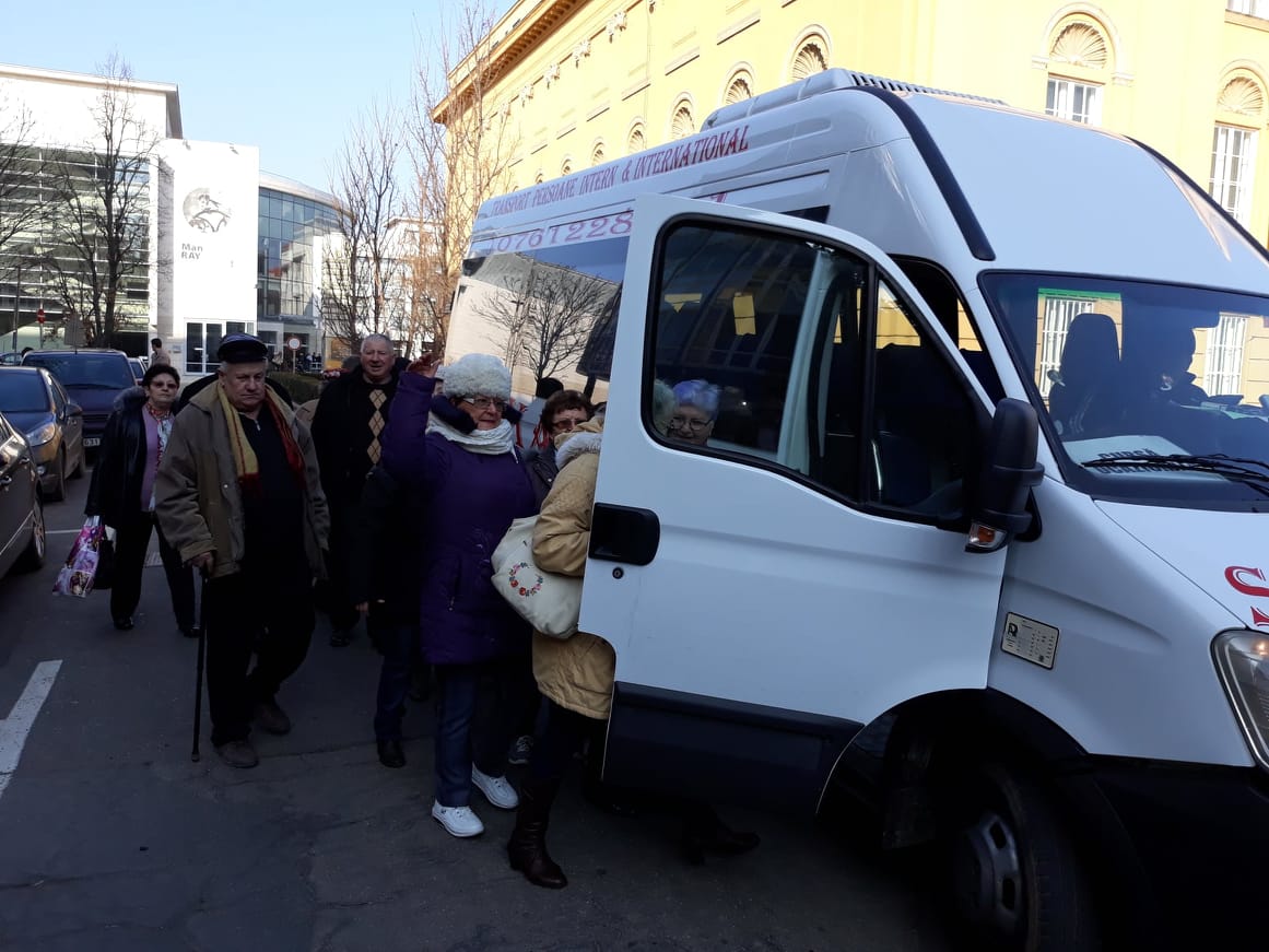 szalontaiak debrecenben buszos