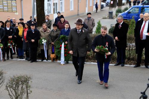 53662795 2155578258086487 5783126313913024512 o