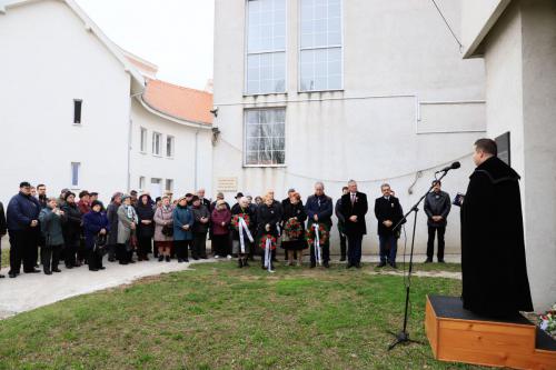 54279011 2155545358089777 12535274370236416 o