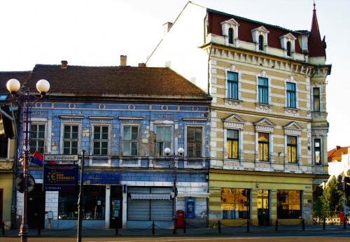 Foto dr. Kiss András -Bémer téri házak Case pe P-ta Ferdinand